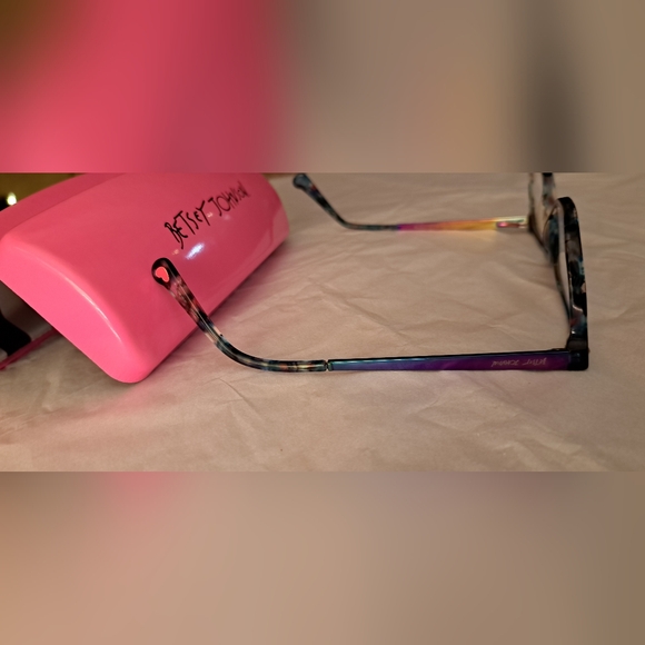 Betsey Johnson Eyewear. Flash Dance Blue Cosmo 54-17-140 New With Pink Case. main image 7